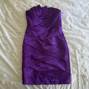 Purple satin Caché cocktail dress
